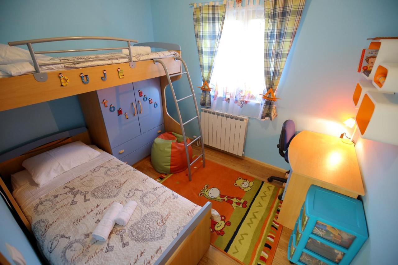Holiday House Dolce Vita Sukosan Luaran gambar