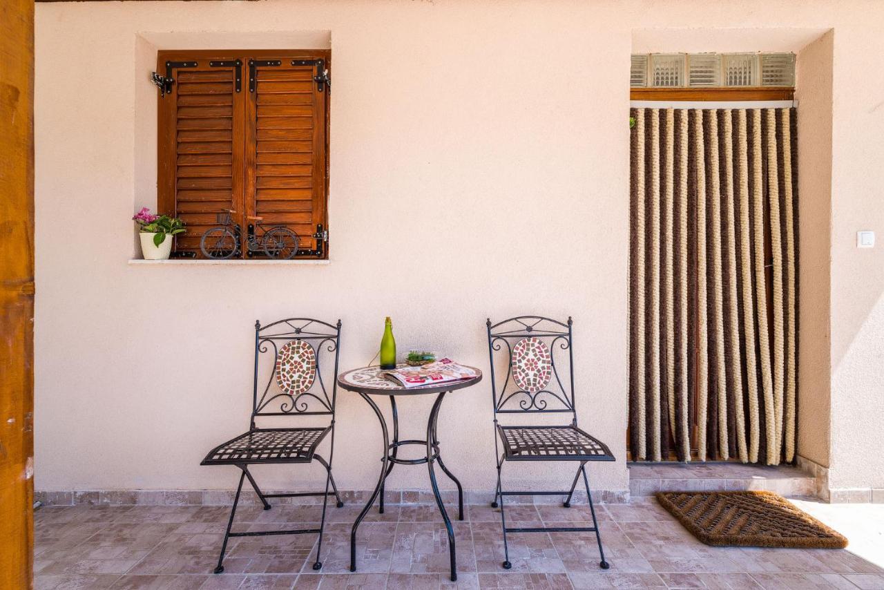 Holiday House Dolce Vita Sukosan Luaran gambar